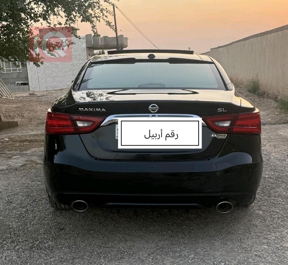 نيسان ماكسيما